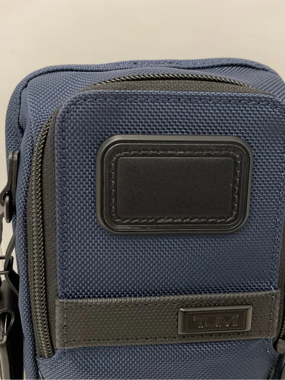 NEW Tumi ALPHA - 10.5” FXT Ballistic Nylon Compact Sling Crossbody - NAVY BLUE